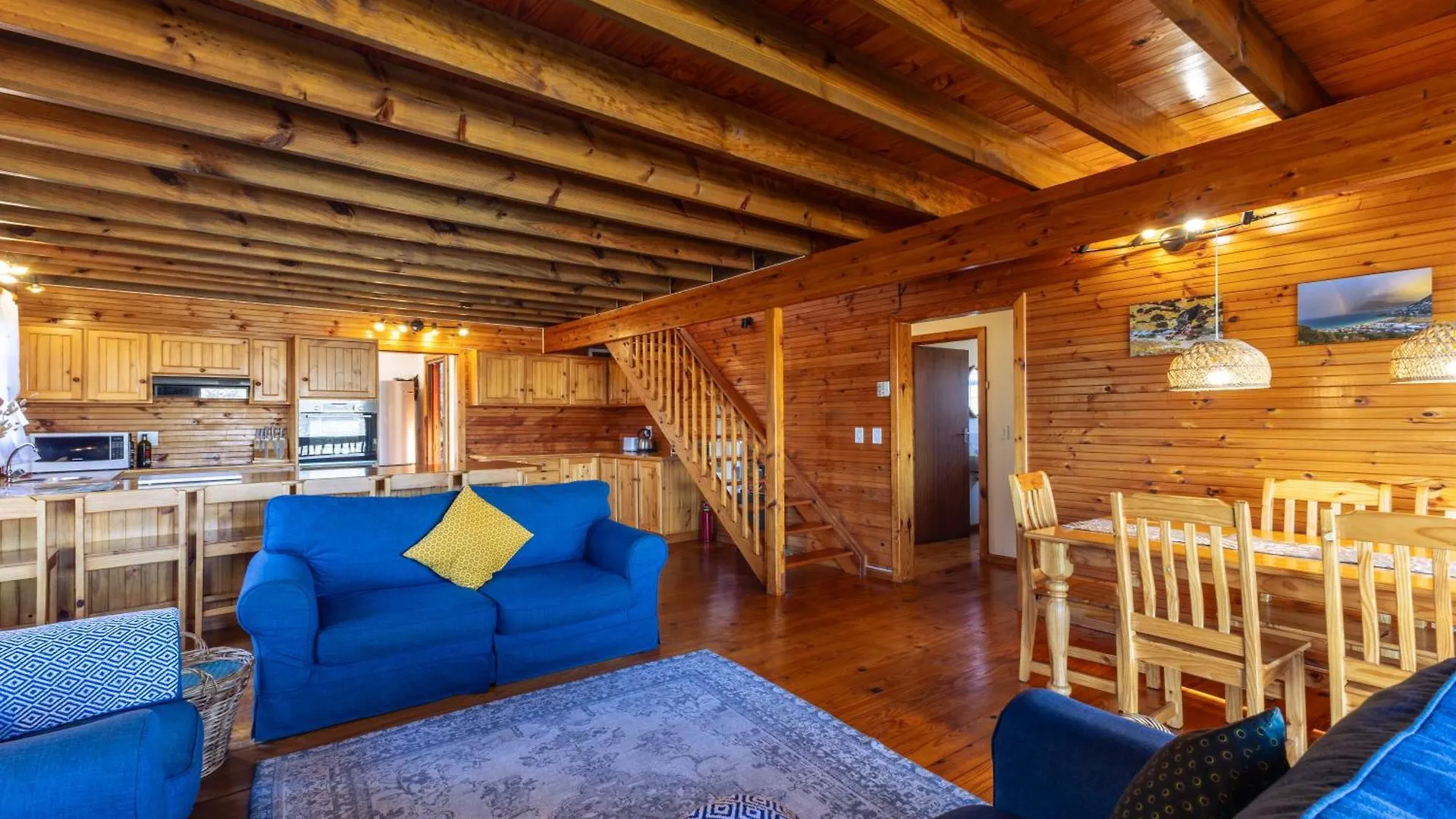 Lark House, Peaceful Mountain Home With Wonderful Ocean Views ケープタウン